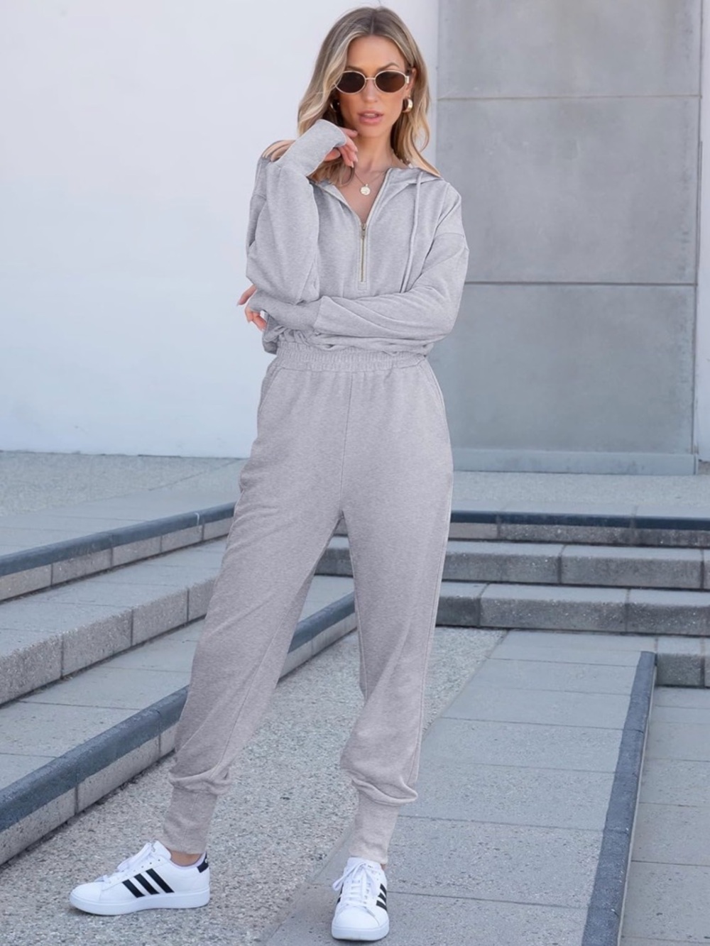 Like Evereve and Free people? You’ll ❤️ this  one pc gray tracksuit w/ pockets